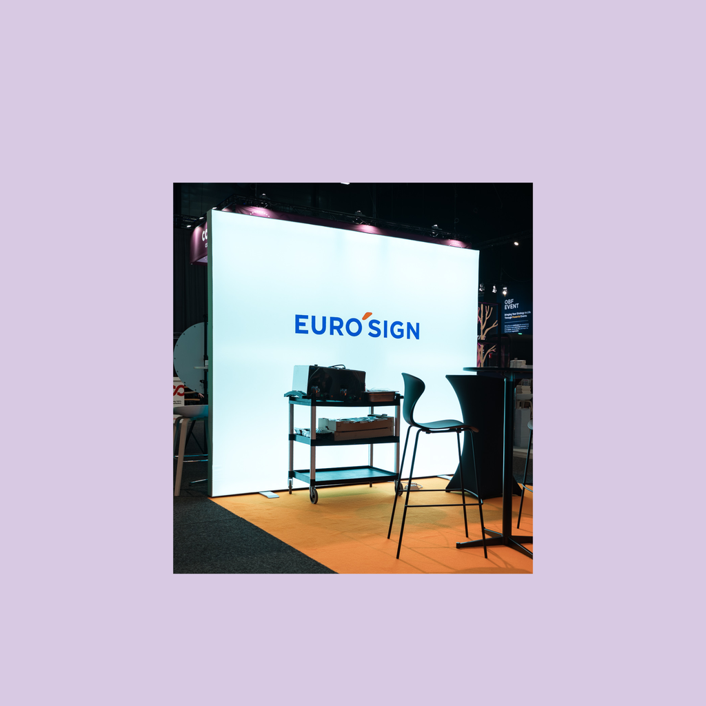 Freestanding Lightbox